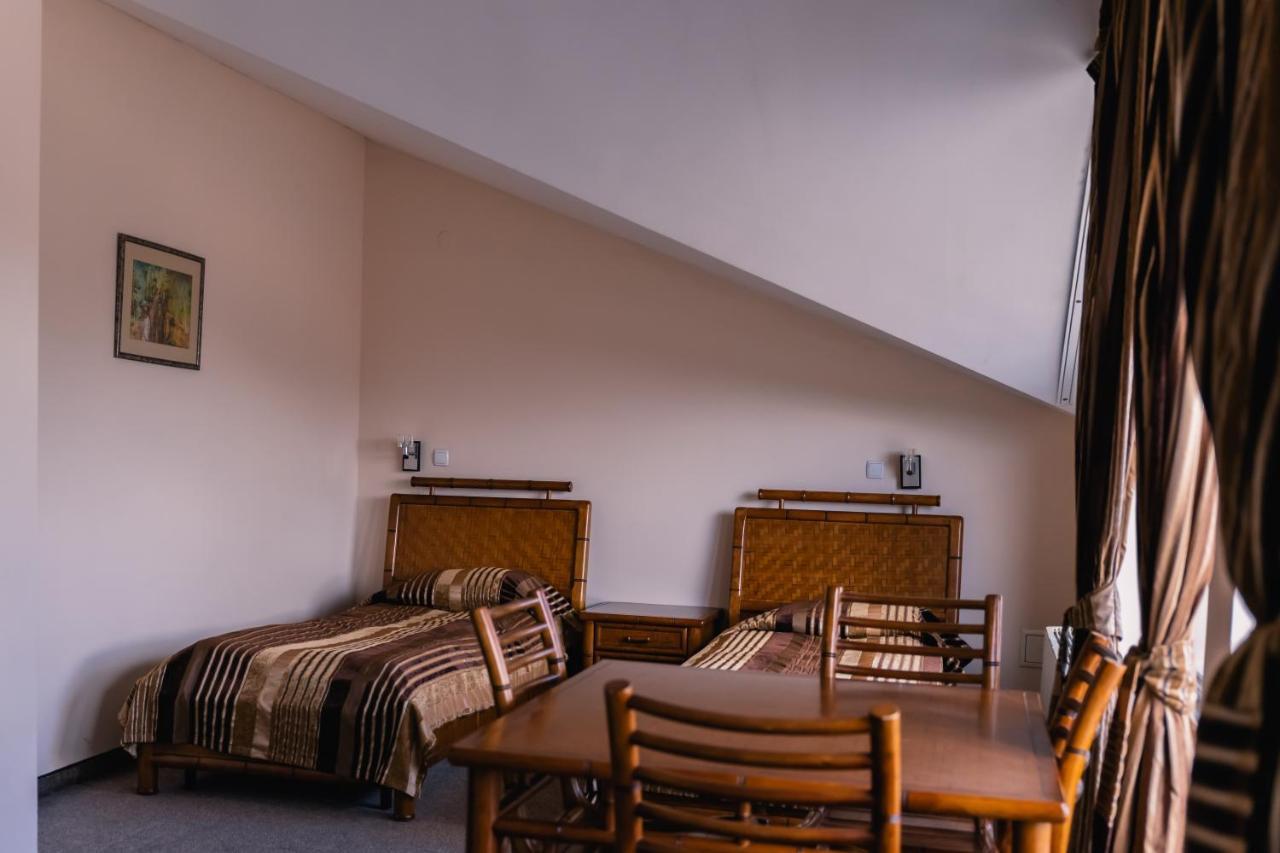 Hotel Orbel Добриниште Экстерьер фото